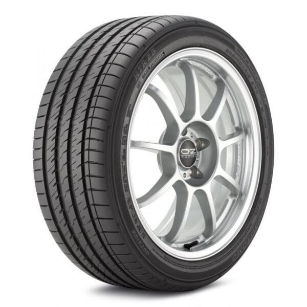 225/40R18 - Image 5